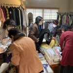 爆買いの大津屋バザー1日目大盛況！山村に賑わい復活。