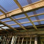 ポリカーボネイトの屋根拡張　DIY小屋作り