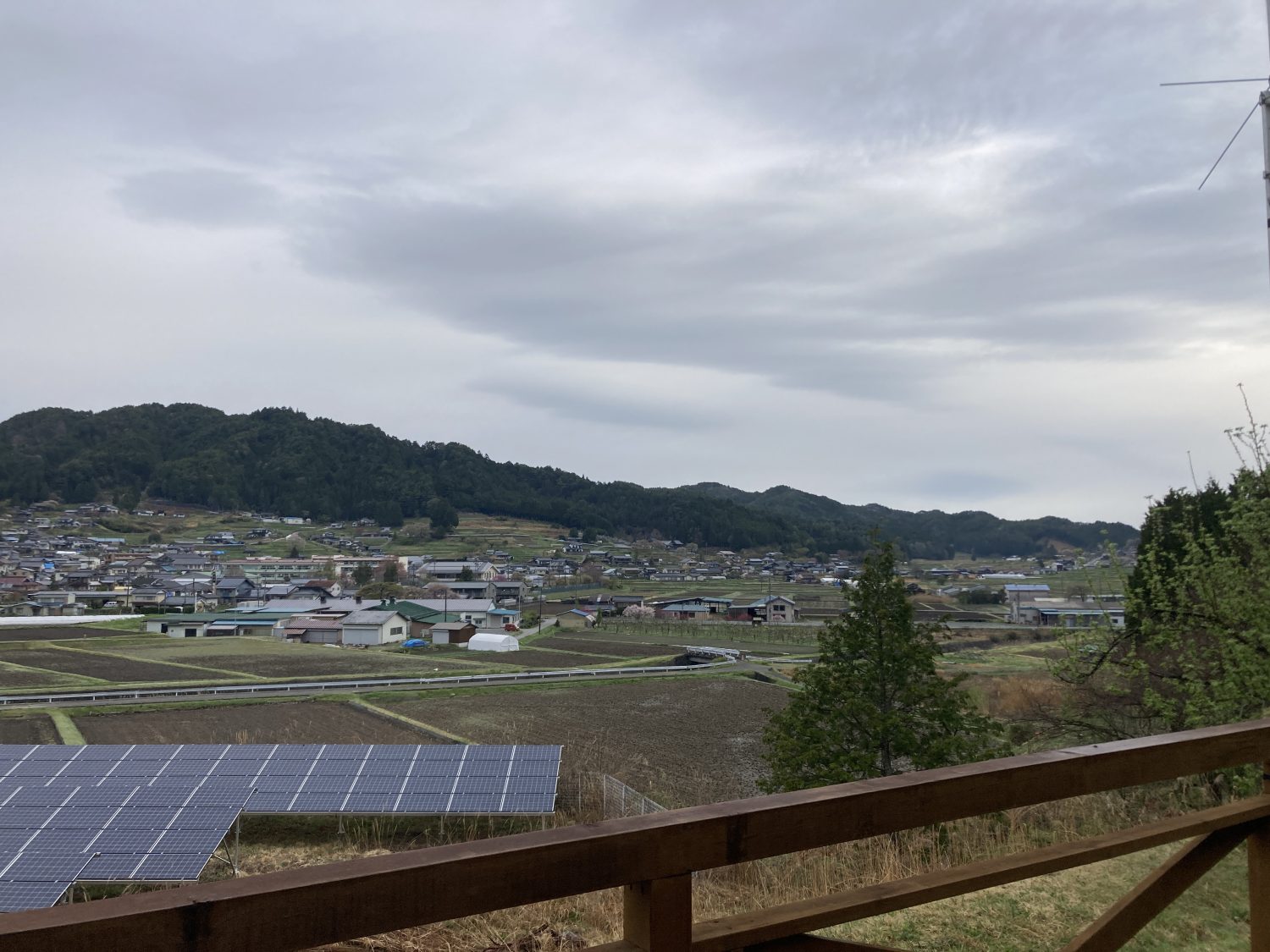 4/25 7時 曇 12℃