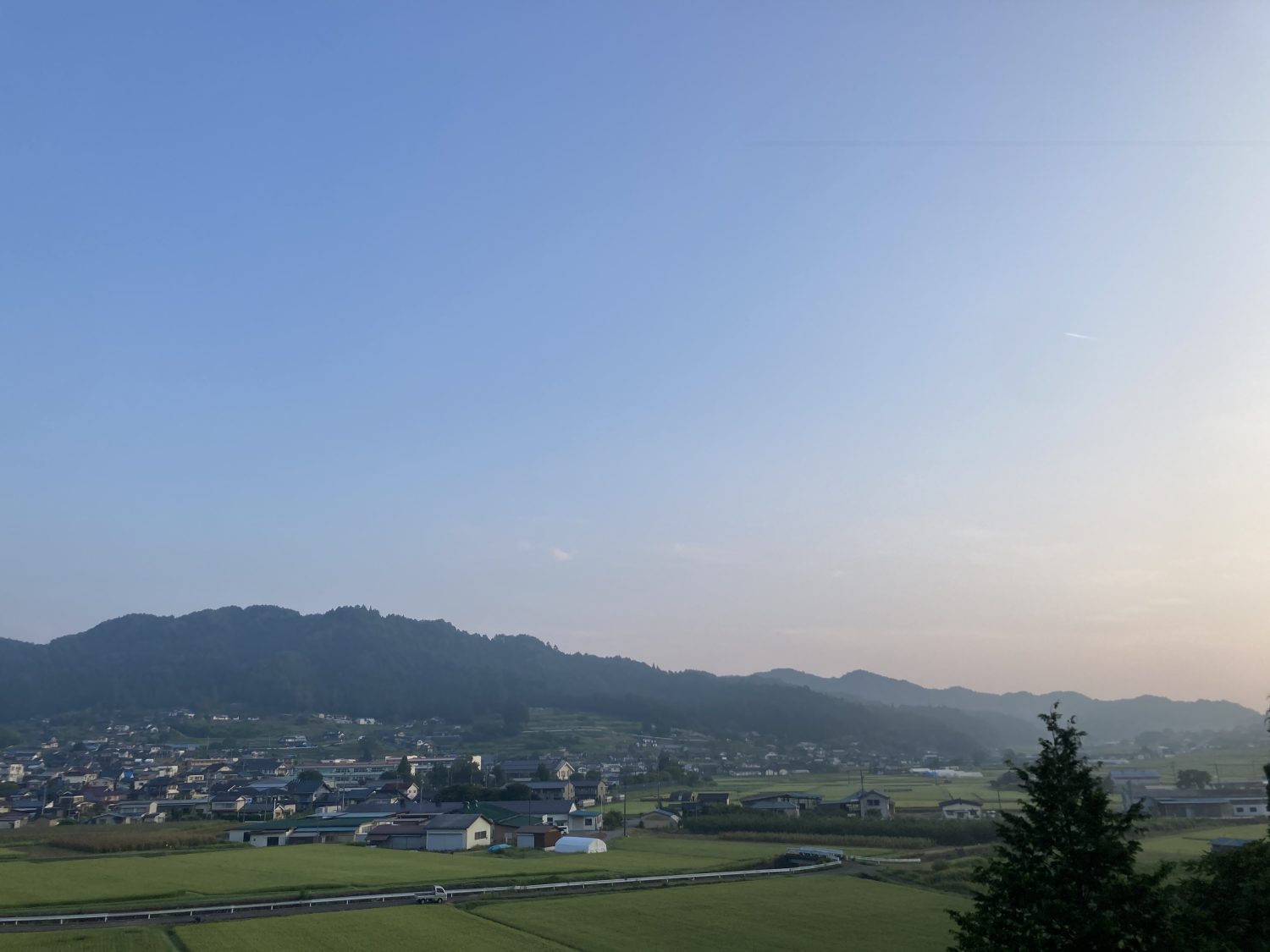 8/21 5時 快晴 20℃